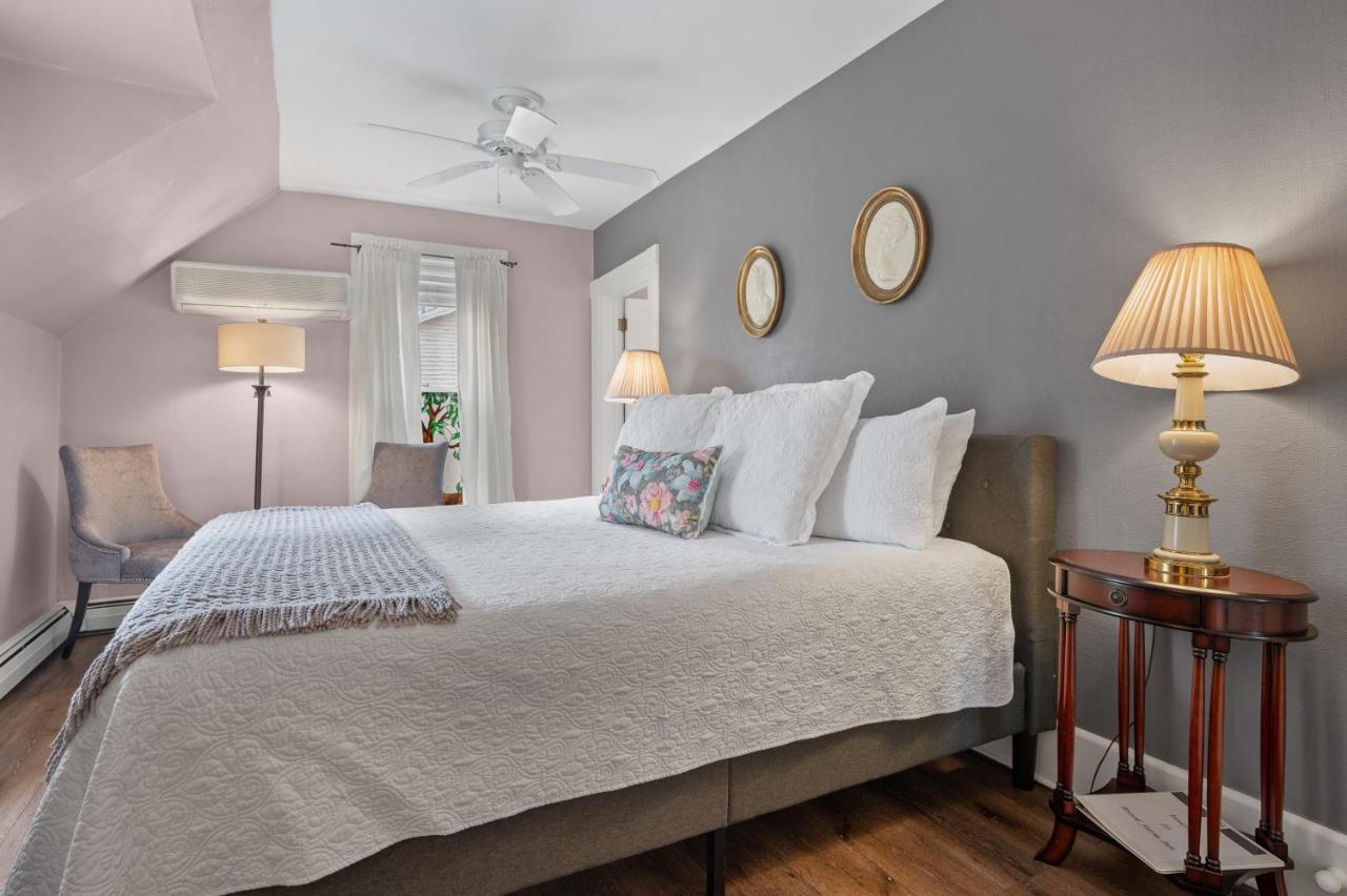 Brook Farm Inn Lenox Dış mekan fotoğraf