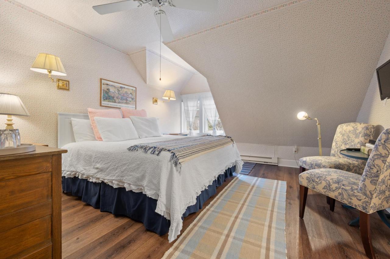 Brook Farm Inn Lenox Dış mekan fotoğraf