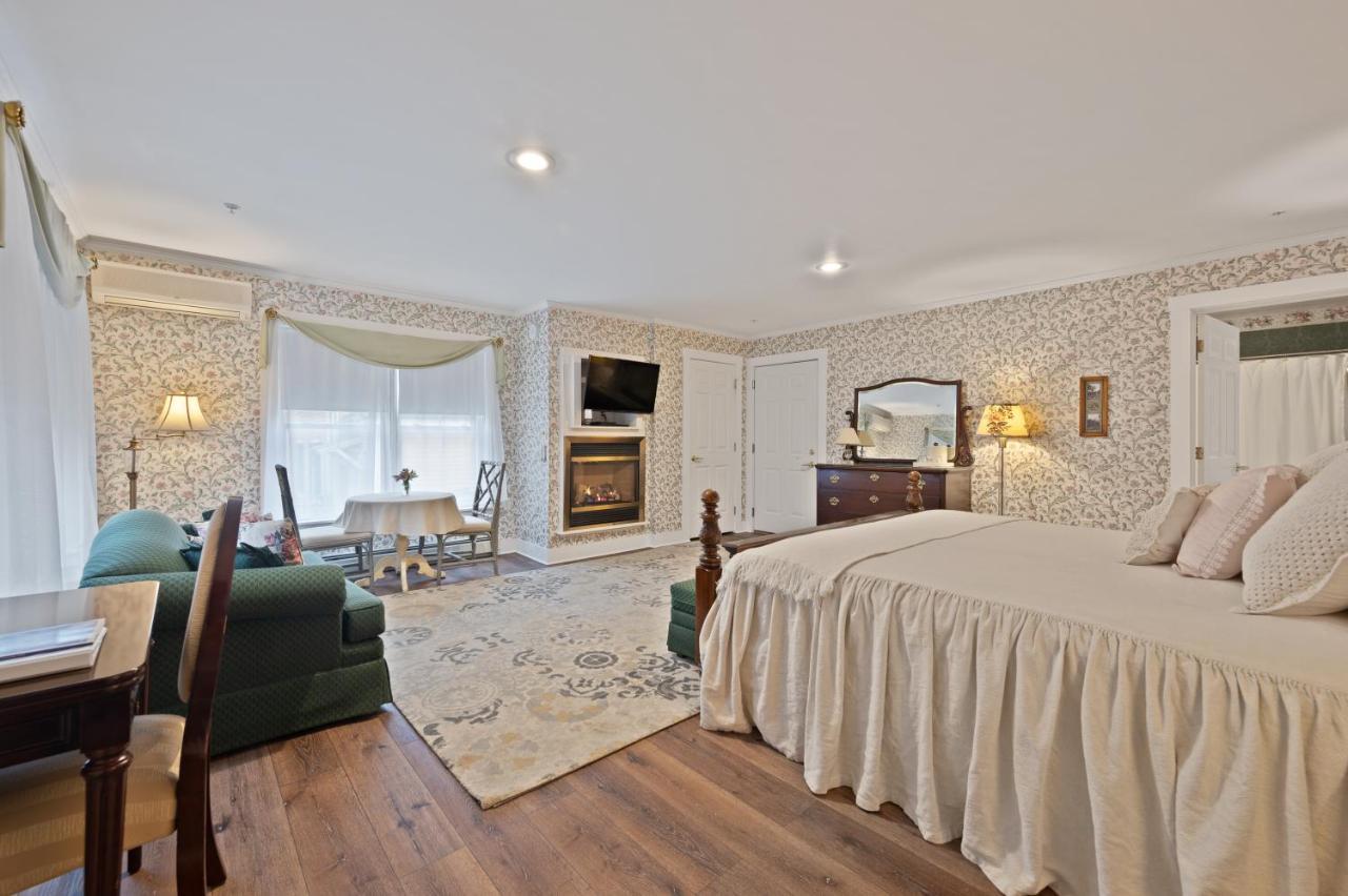 Brook Farm Inn Lenox Dış mekan fotoğraf