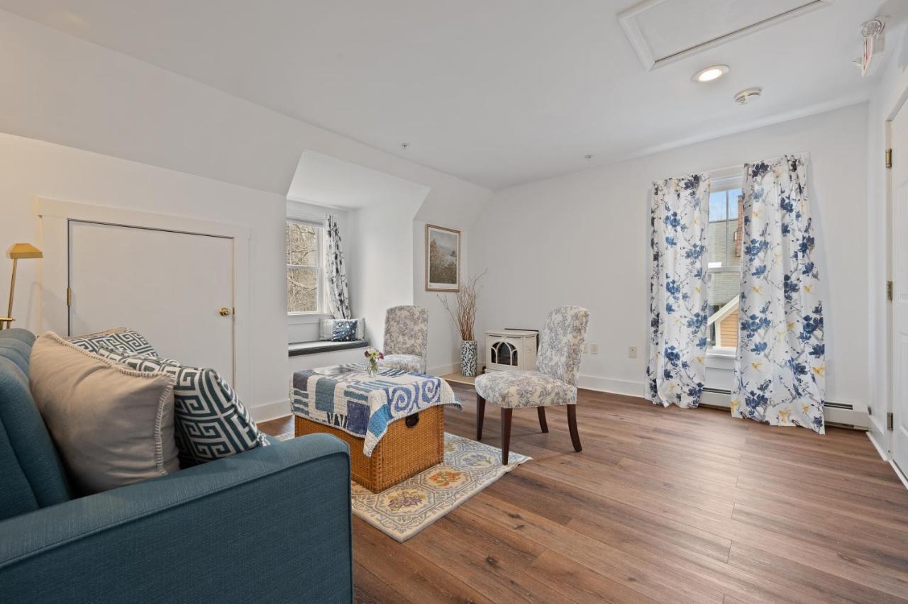 Brook Farm Inn Lenox Dış mekan fotoğraf