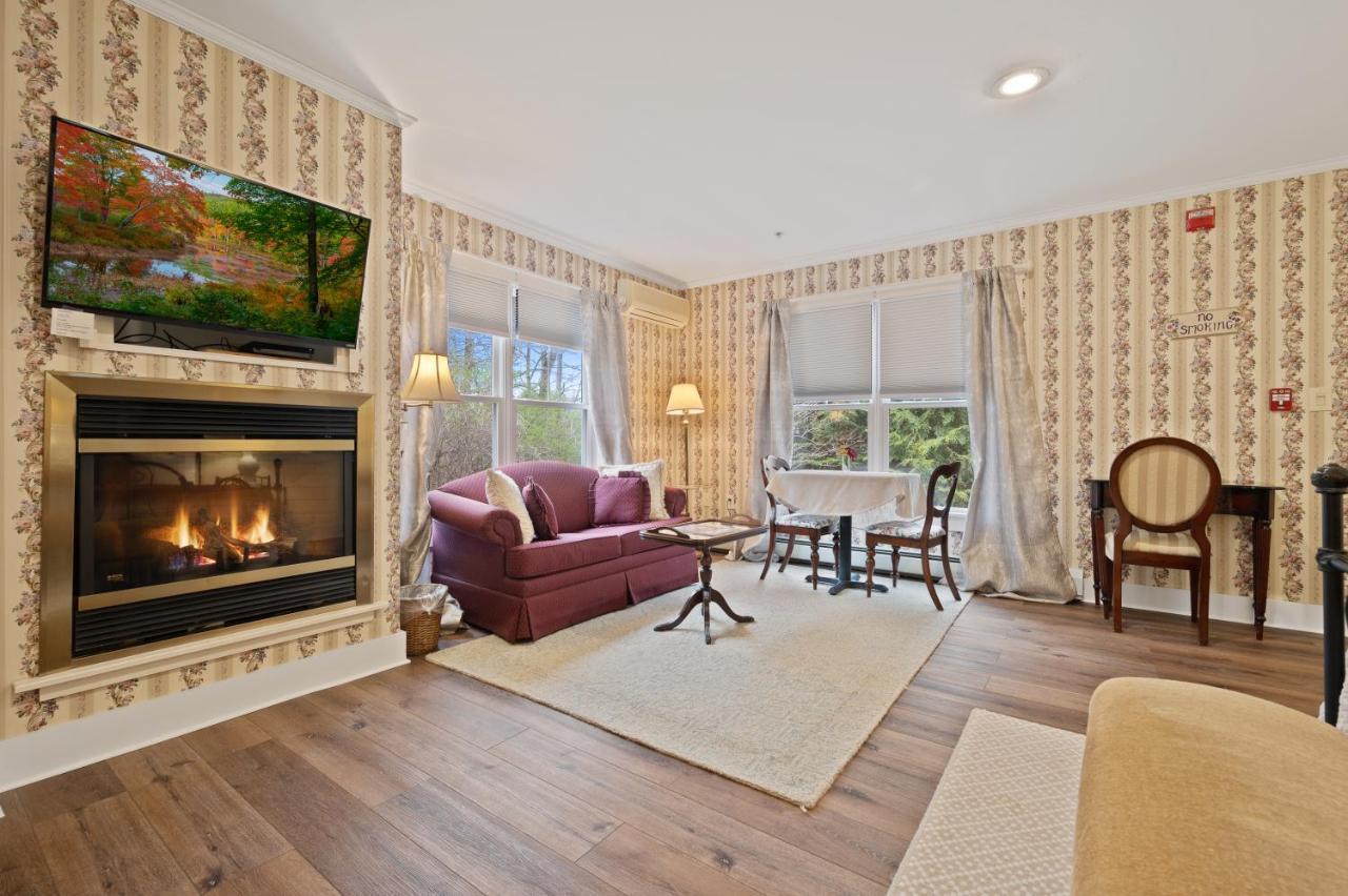 Brook Farm Inn Lenox Dış mekan fotoğraf