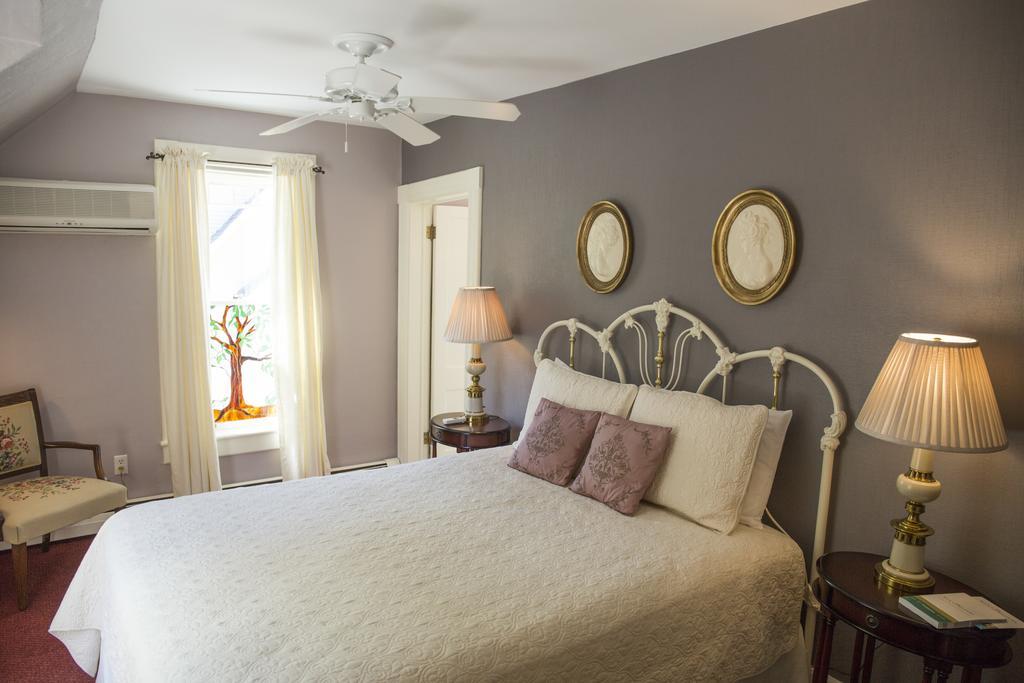 Brook Farm Inn Lenox Dış mekan fotoğraf